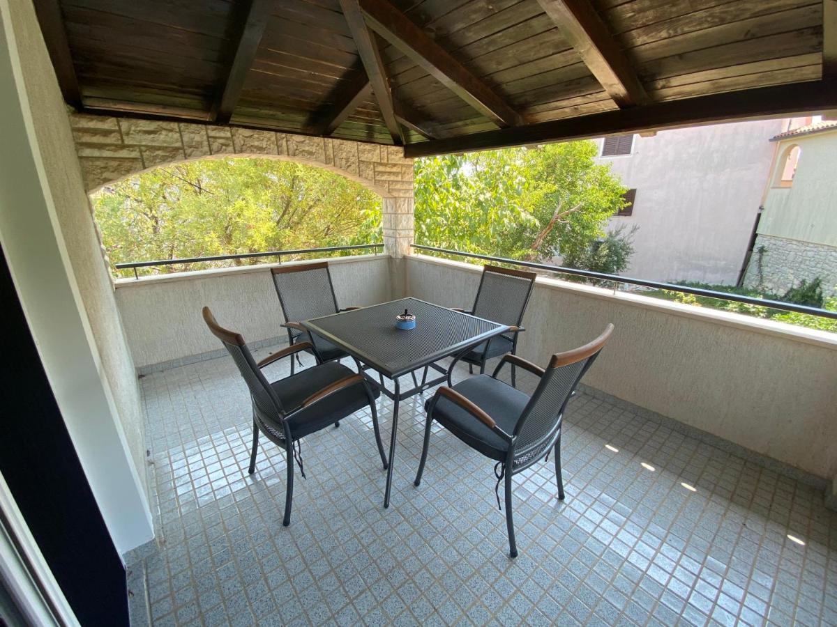 Maris Apartment Premantura Luaran gambar